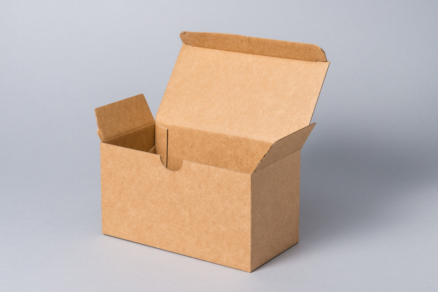 130 x 54 x 82 mm; mikrogofra, iepakojumā 50gb